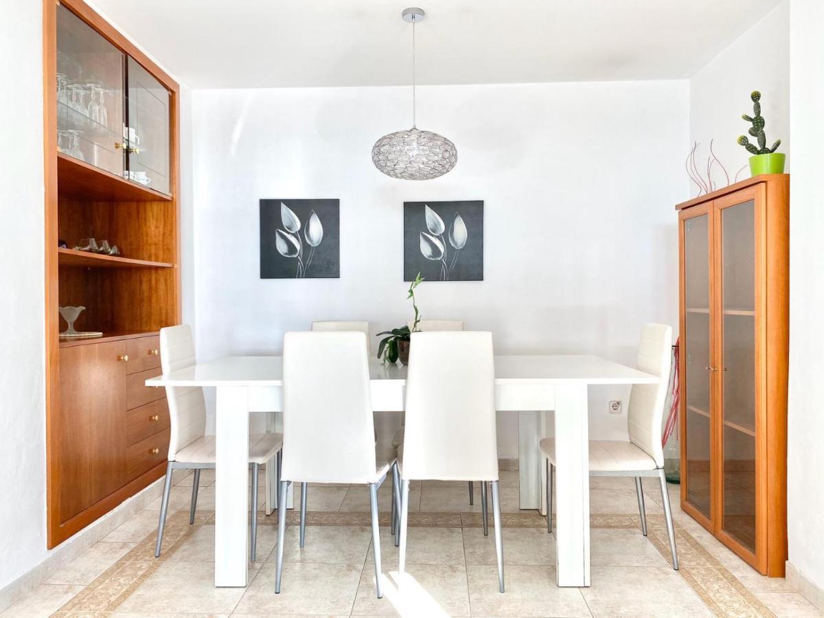 Appartement Devant La Plage Roses Exterior photo